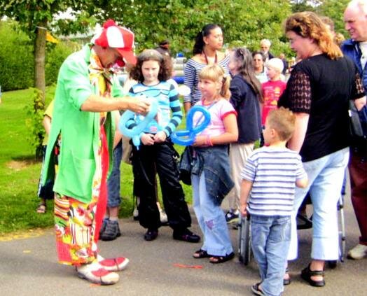 WijkfeEst Assen-Oost 2004