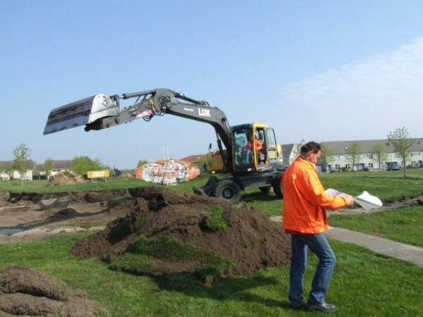 Werkzaamheden in Het Anne-Frank park Marsdijk