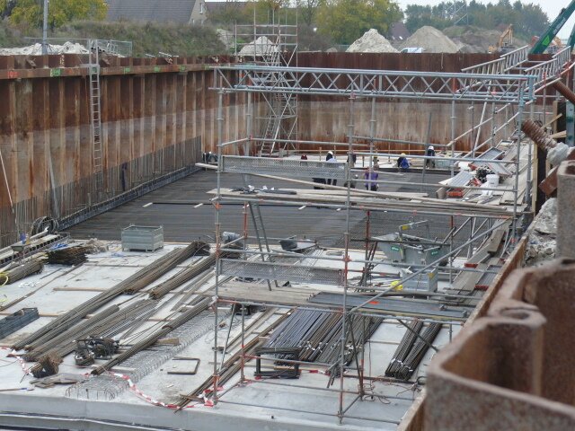 Werk aan het viaduct Marsdijk-Peelo