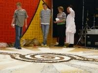 Multicultureel project Penta Het maken van het suikerkleed